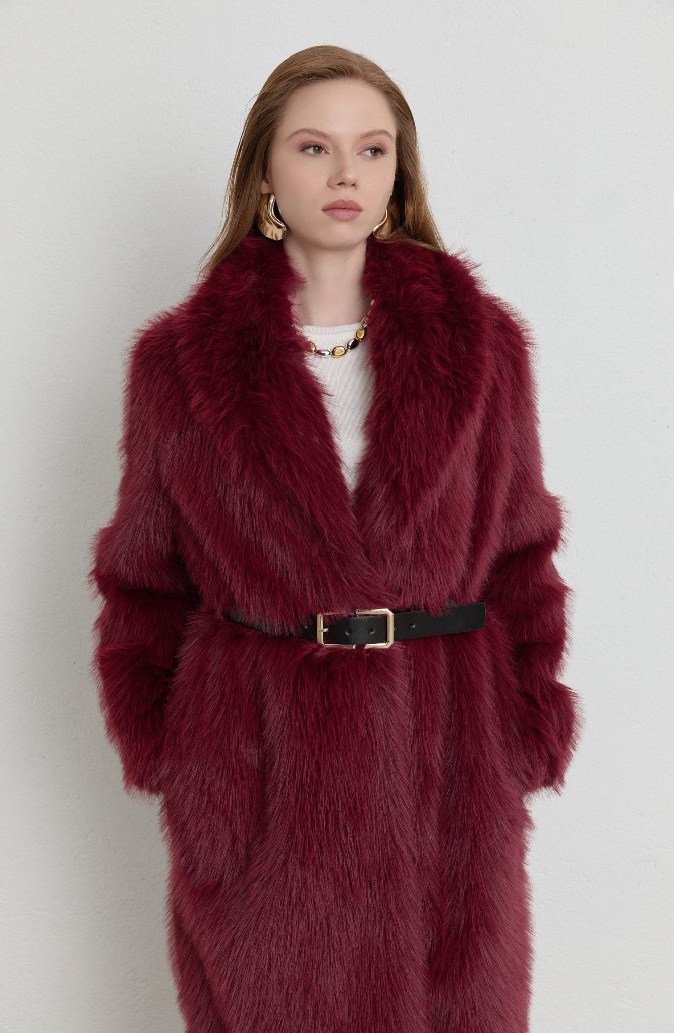 Tüylü Bordo Maksi Kürk Kaban - Fatma Atasoy