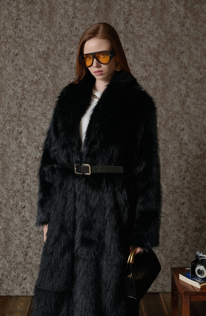 Tüylü Siyah Maksi Kürk Kaban - Fatma Atasoy