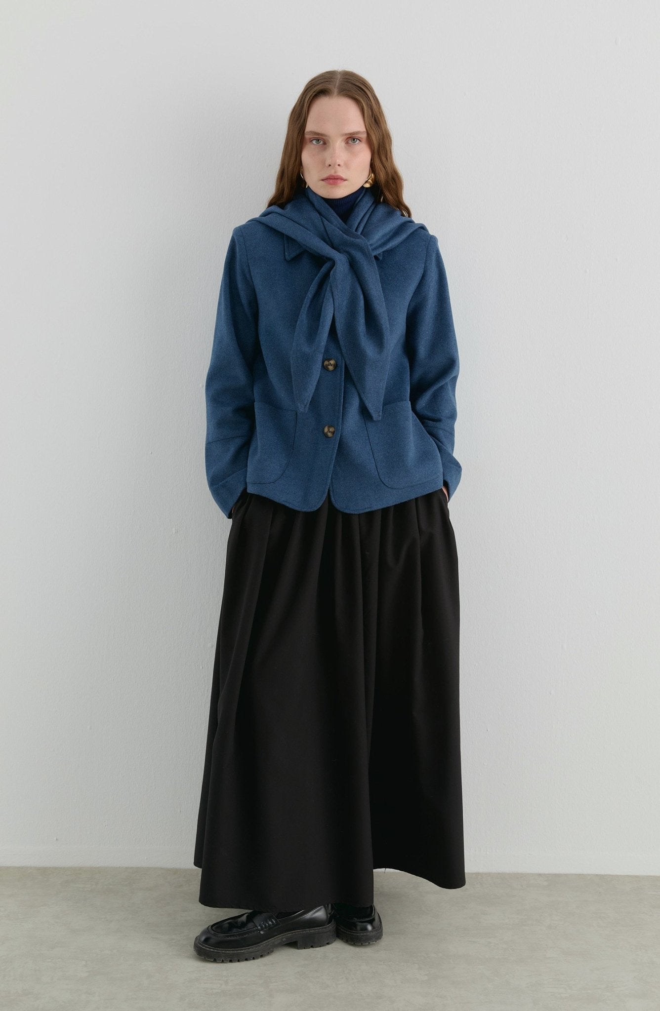 Üçgen Atkılı İndigo Kaşe Ceket Kaban - Fatma Atasoy