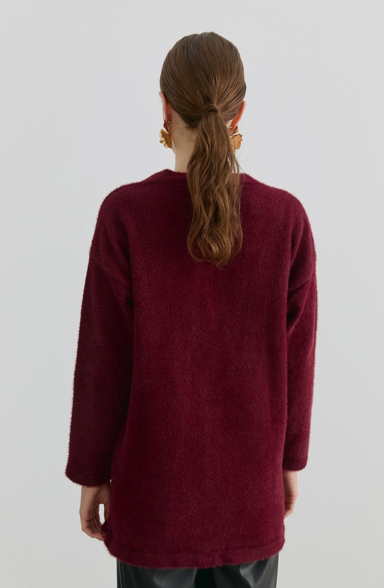 V Yaka Bordo Yumoş Triko Hırka - Fatma Atasoy