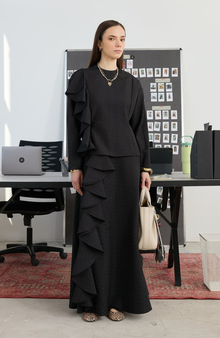 Volanlı Siyah Etek Bluz Takım - Fatma Atasoy