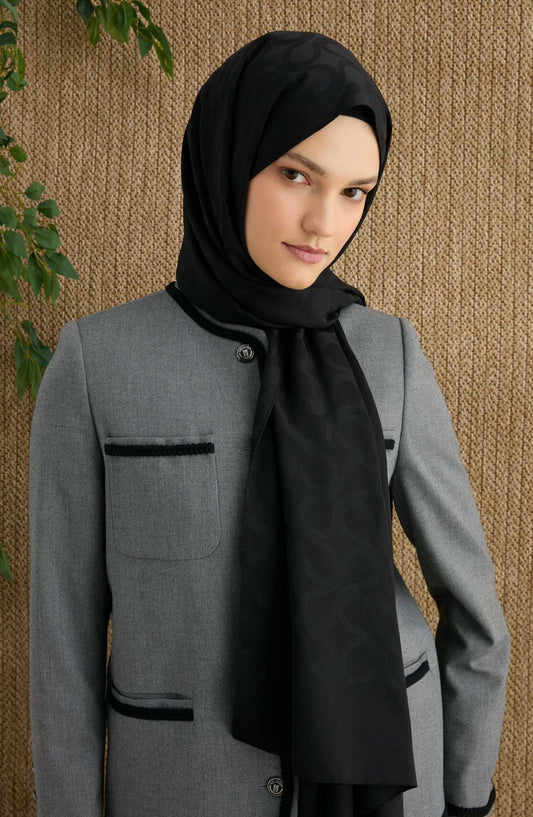 Wave Siyah Jakarlı Şal - Fatma Atasoy