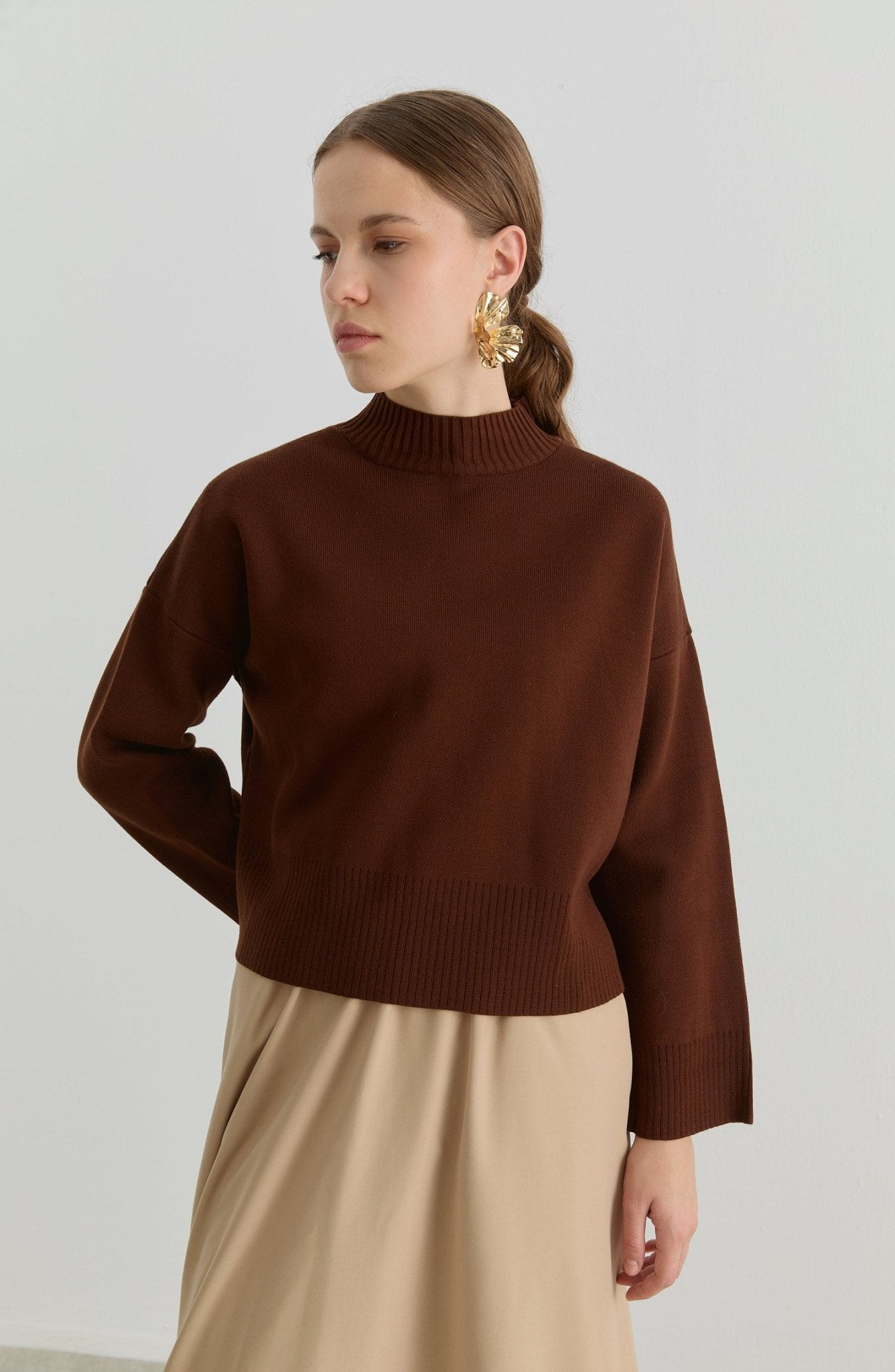 Yarım Balıkçı Kahverengi Kısa Triko Kazak - Fatma Atasoy