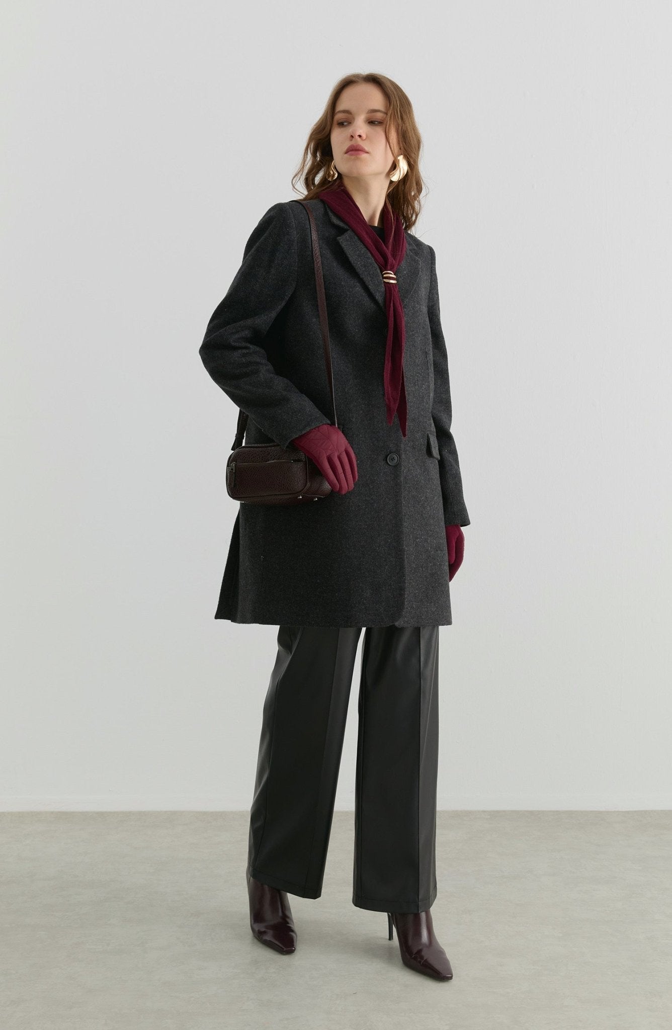 Yırtmaçlı Antrasit Kaşe Ceket Kaban - Fatma Atasoy