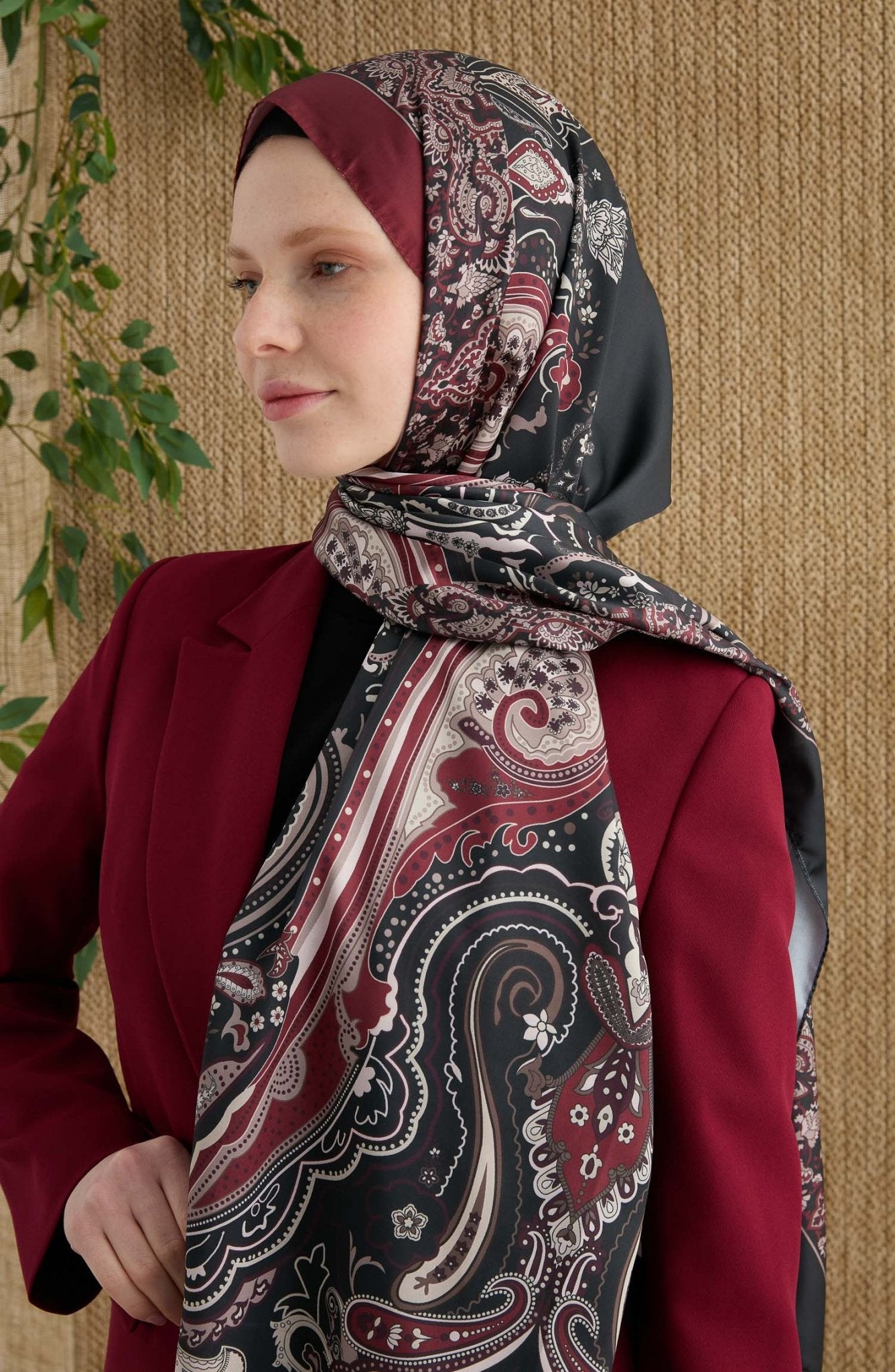 Zenia Bordo Vual İpek Şal - Fatma Atasoy
