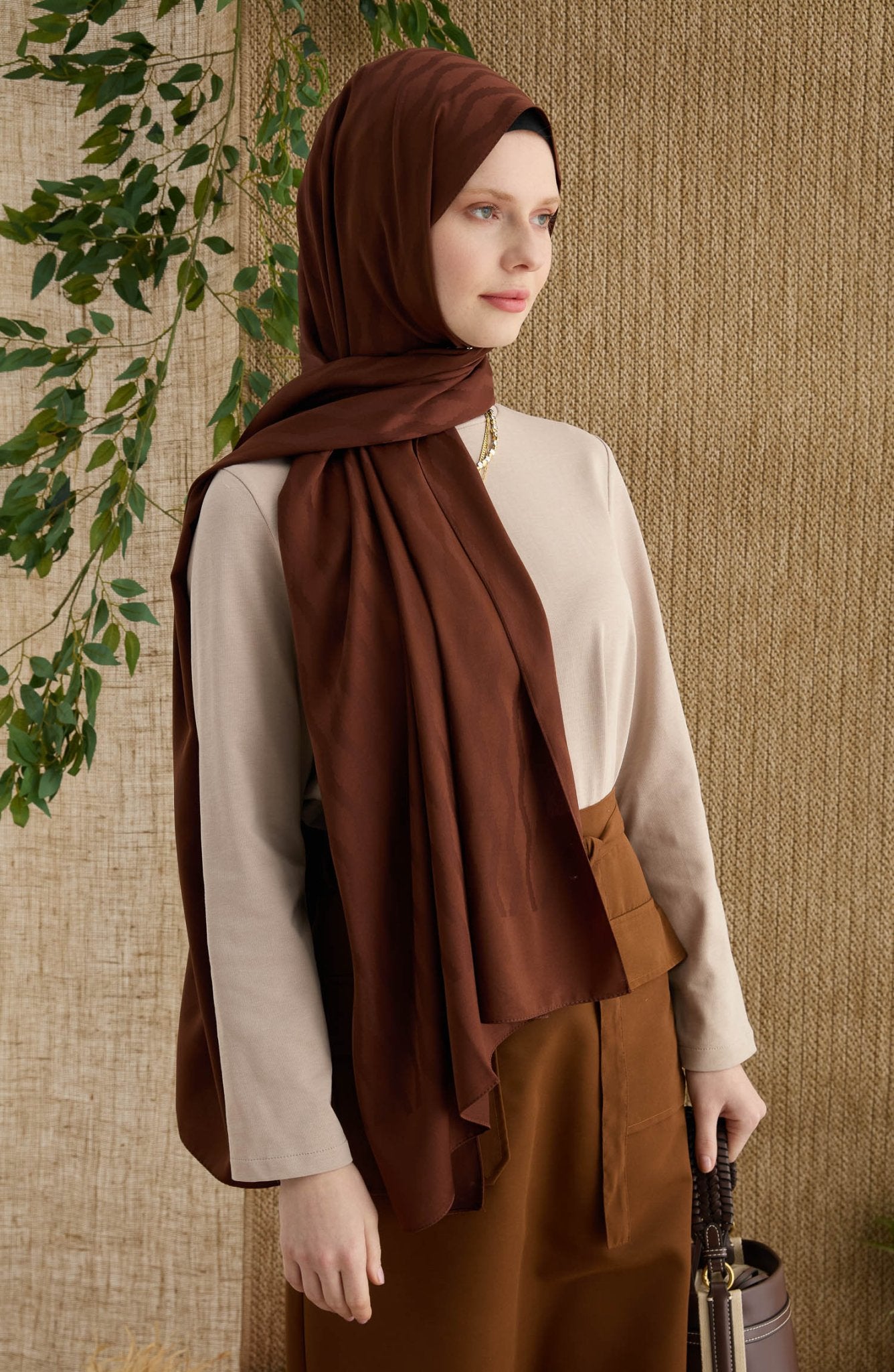 Zigzag Acı Kahve Jakarlı Şal - Fatma Atasoy