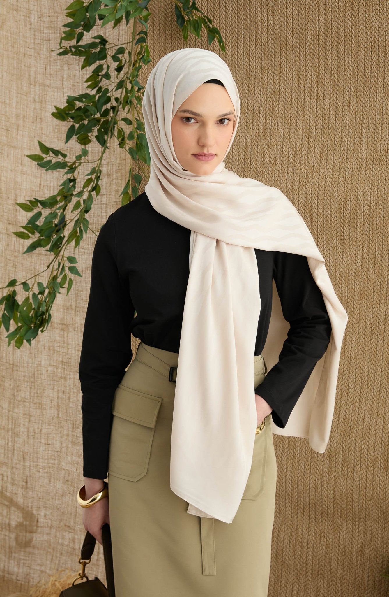 Zigzag Ekru Jakarlı Şal - Fatma Atasoy